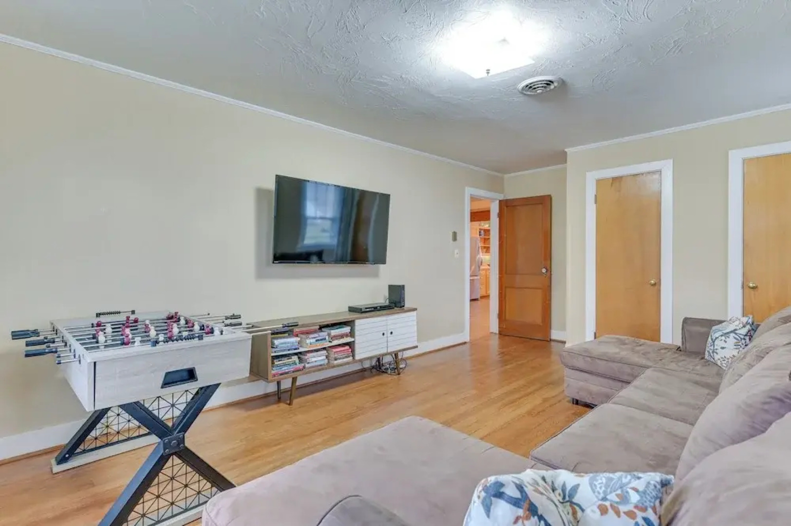 Slope Views: Luxe Windham Retreat w/ Hot Tub!