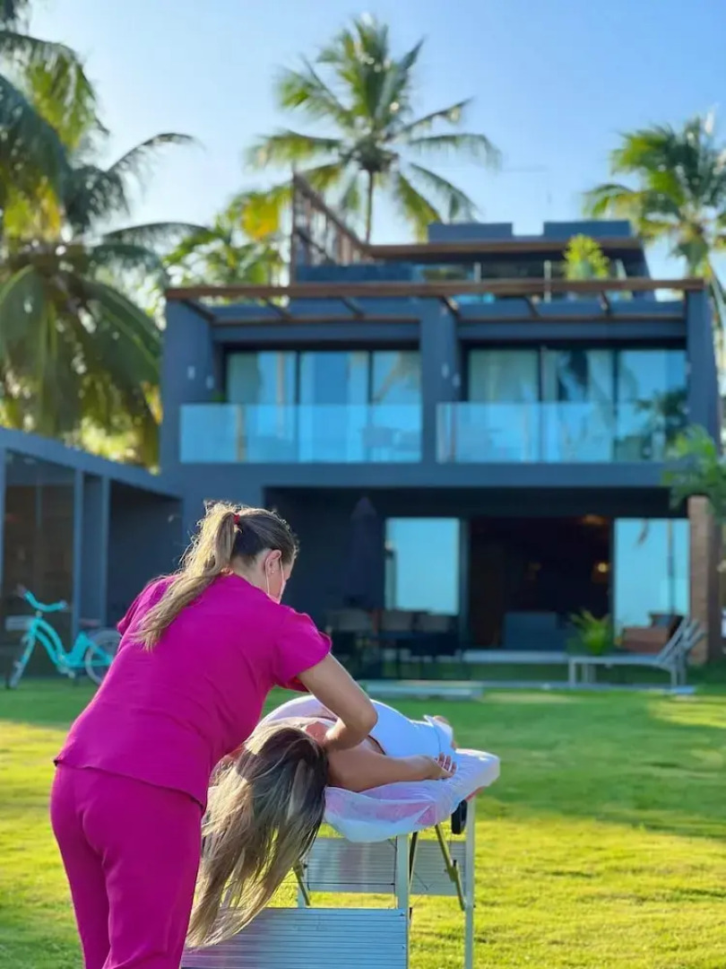 Casa Exuberante em Frente ao mar com 5 Suites