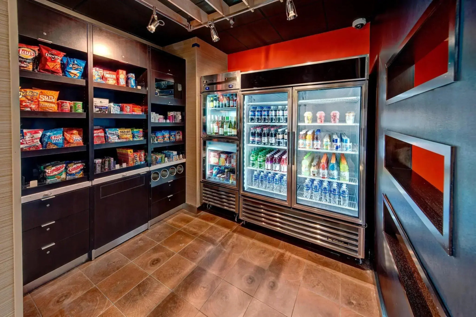 Courtyard Westbury Long Island