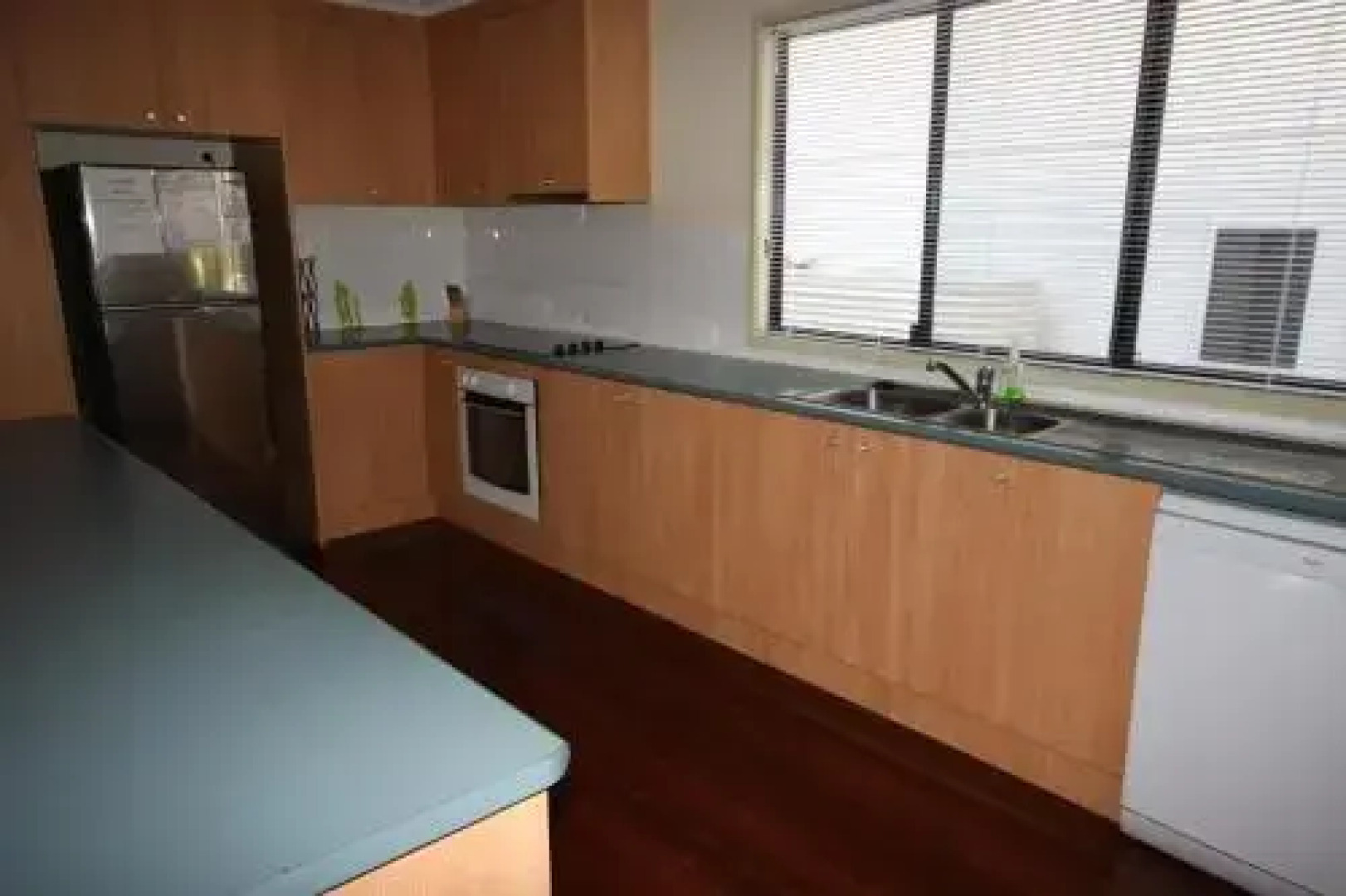 1 Naiad Court Lowset Family Home With Swimming Pool And Covered Deck. Pet Friendly