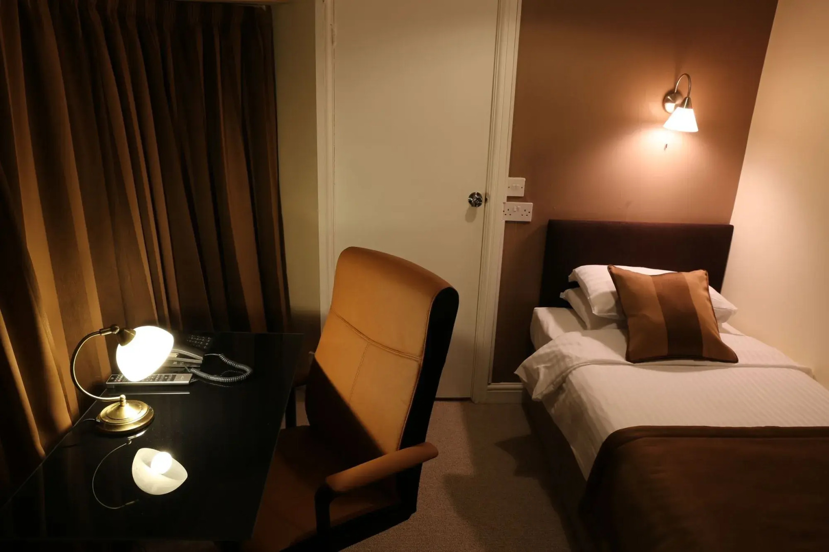 The Cedars Hotel, Loughborough