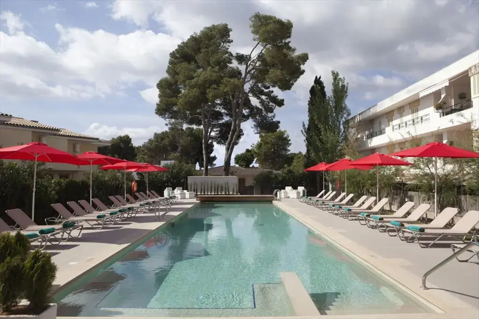 Hotel Ivory Playa Sports & Spa