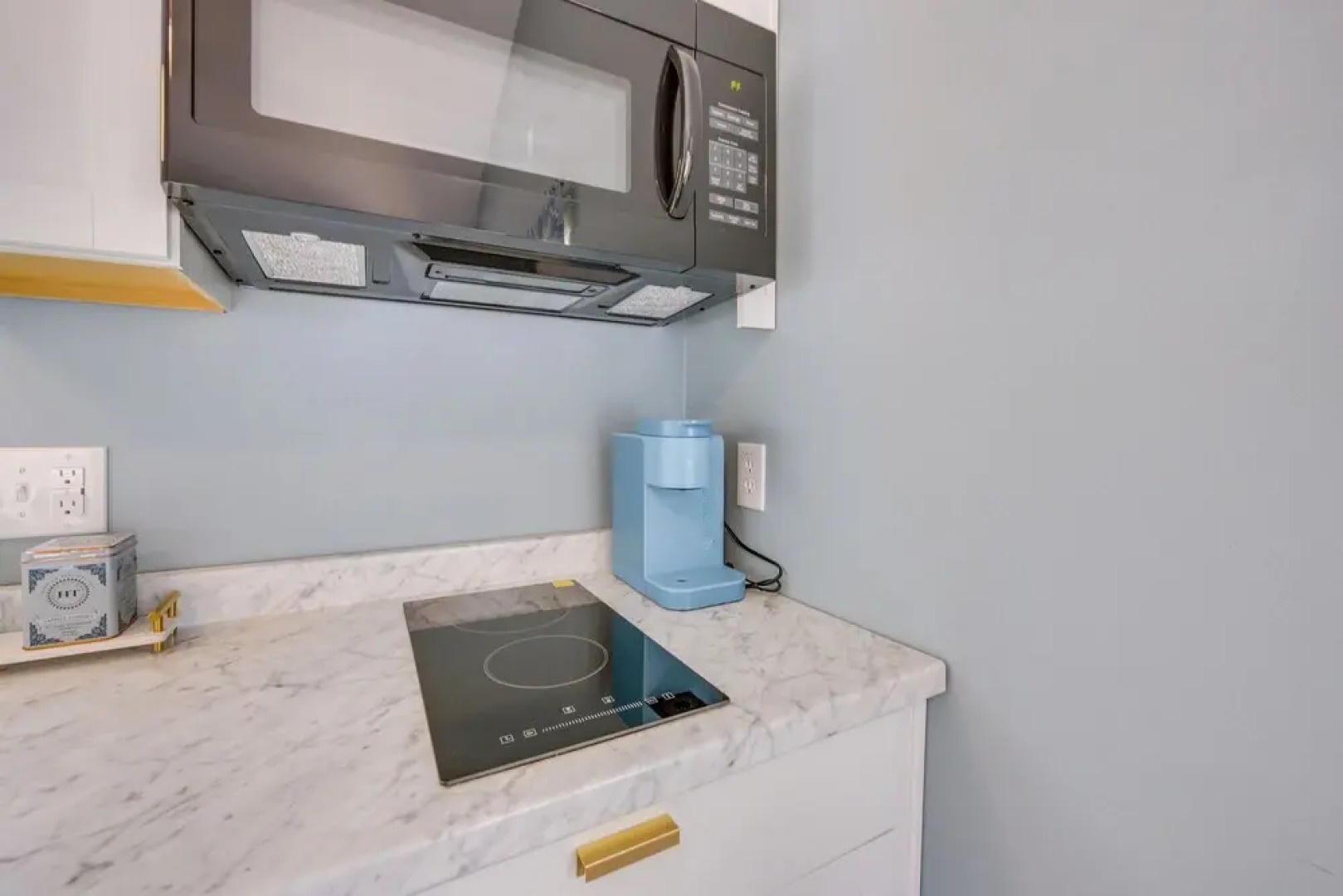 Half-mi to Dtwn: New Cottage in Jefferson!