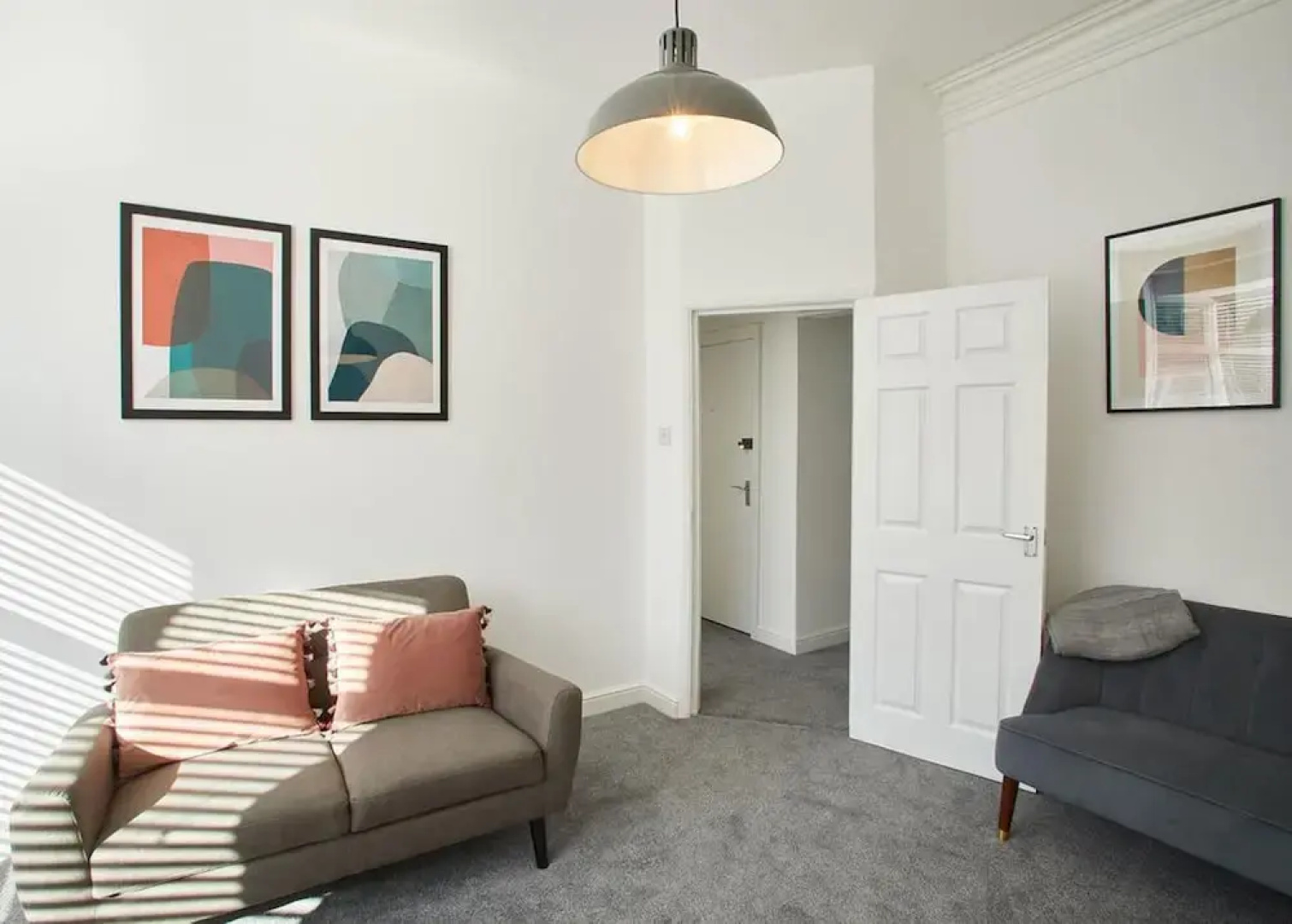 The Ruby Retreat Apartment