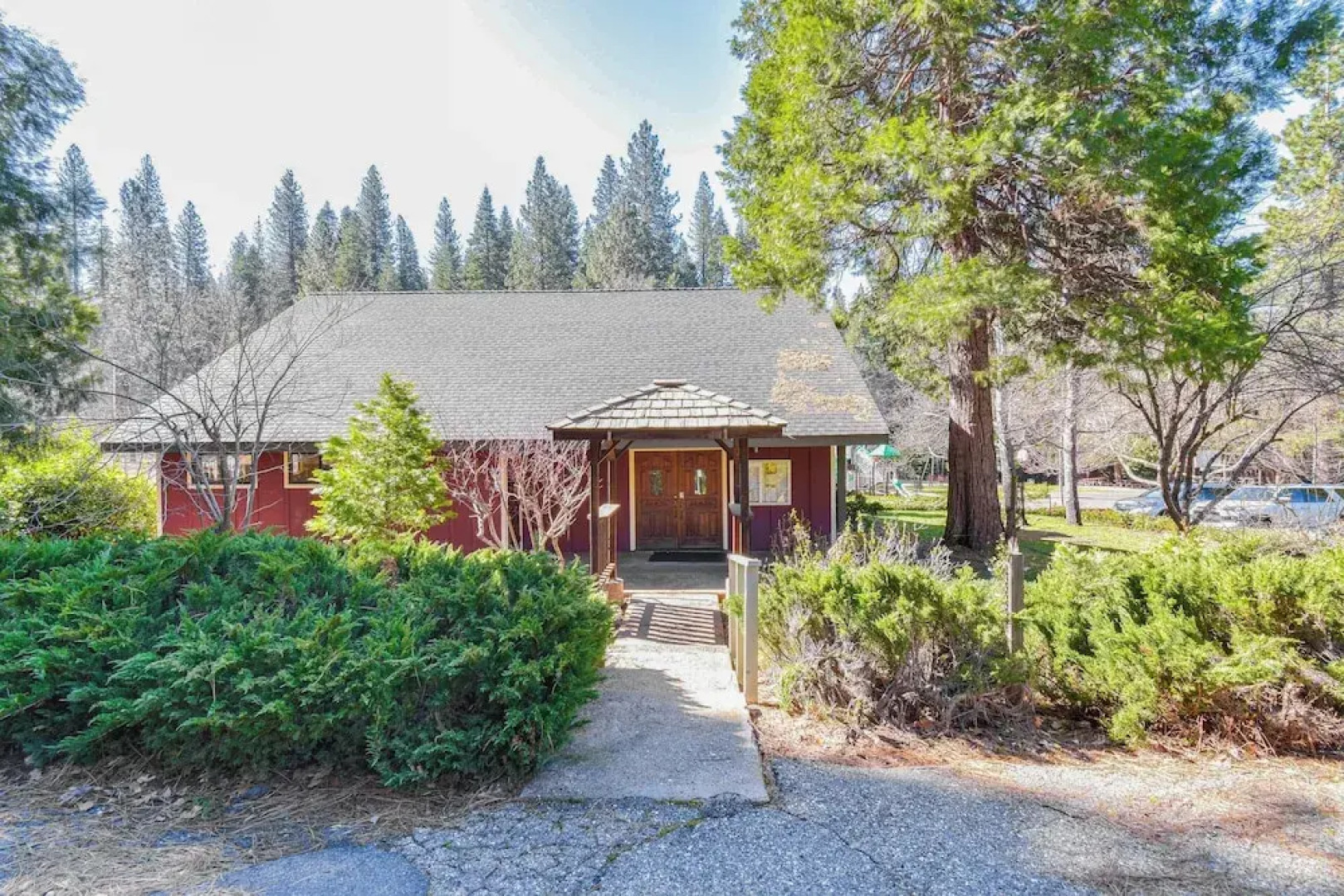 Lake Access & Hot Tub: Pet-friendly Arnold Home