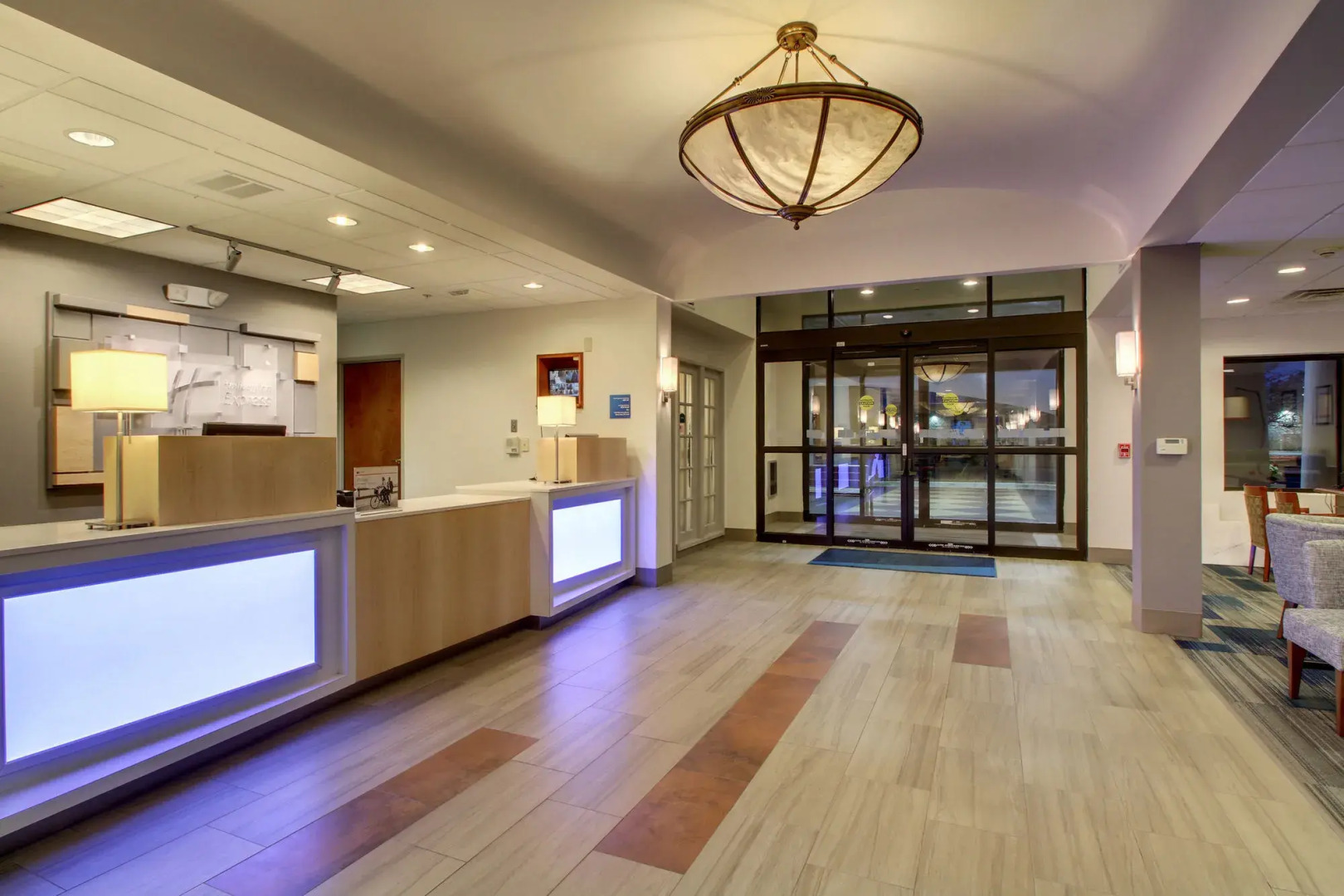 Holiday Inn Express Milwaukee North Brown Deer/Mequon by IHG