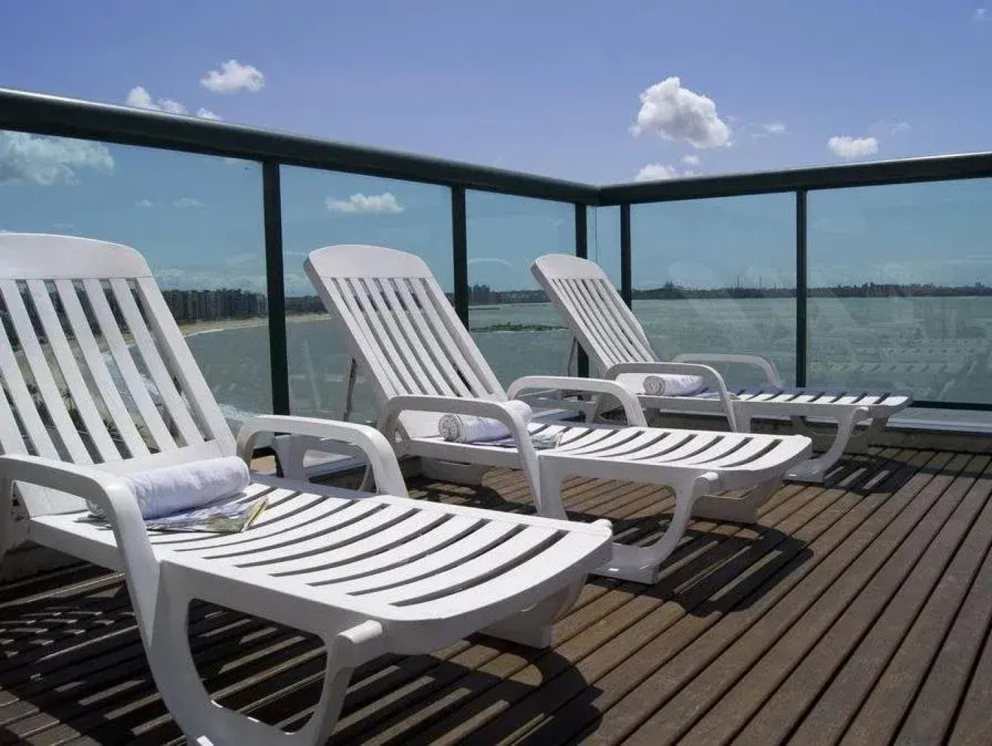 Bourbon Vitoria Hotel (Residence)