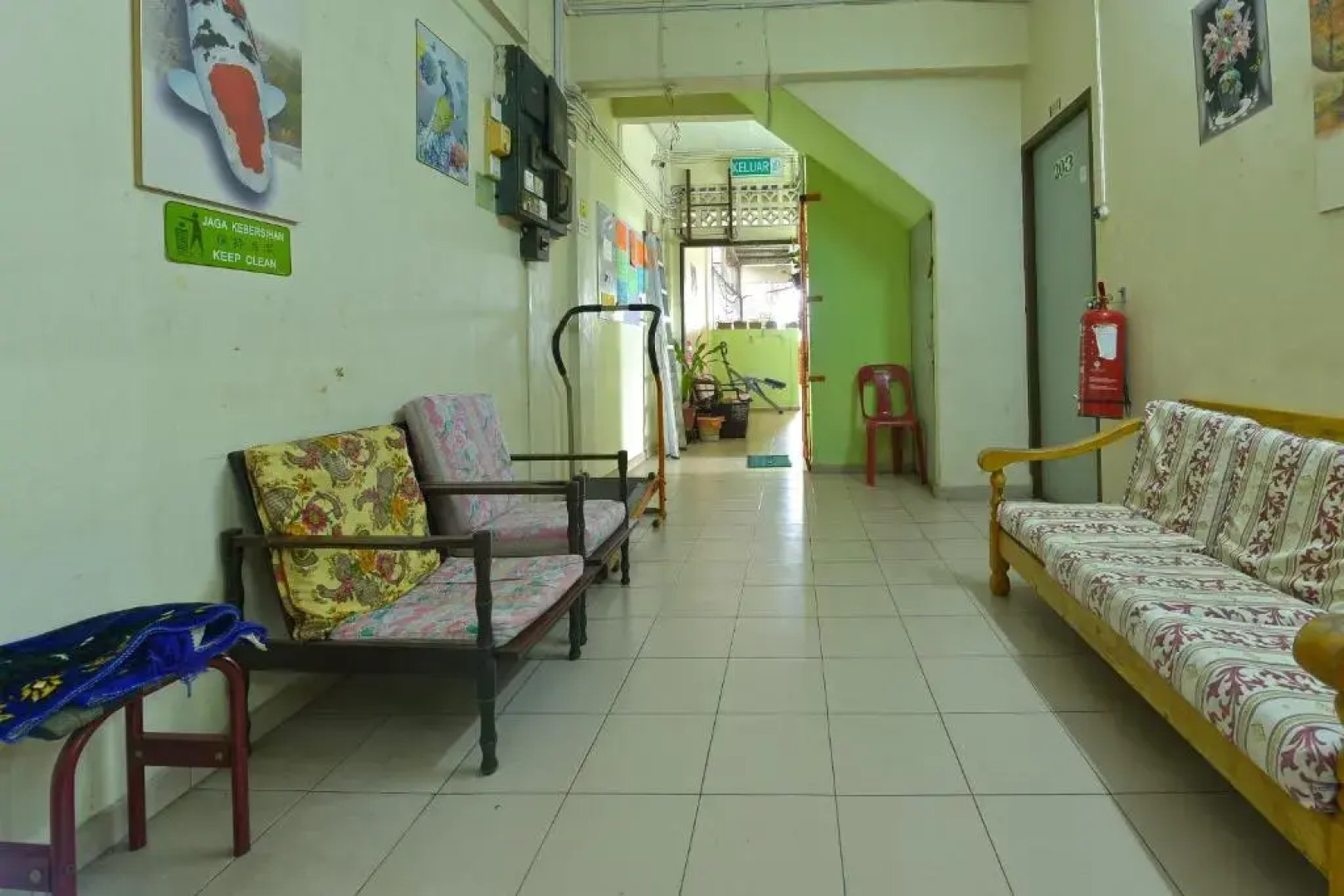 Spot On 90625 Super Green Grass Hotel