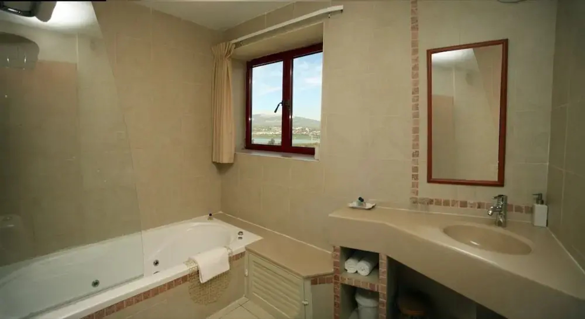 Gilboa Guest House - Benharim