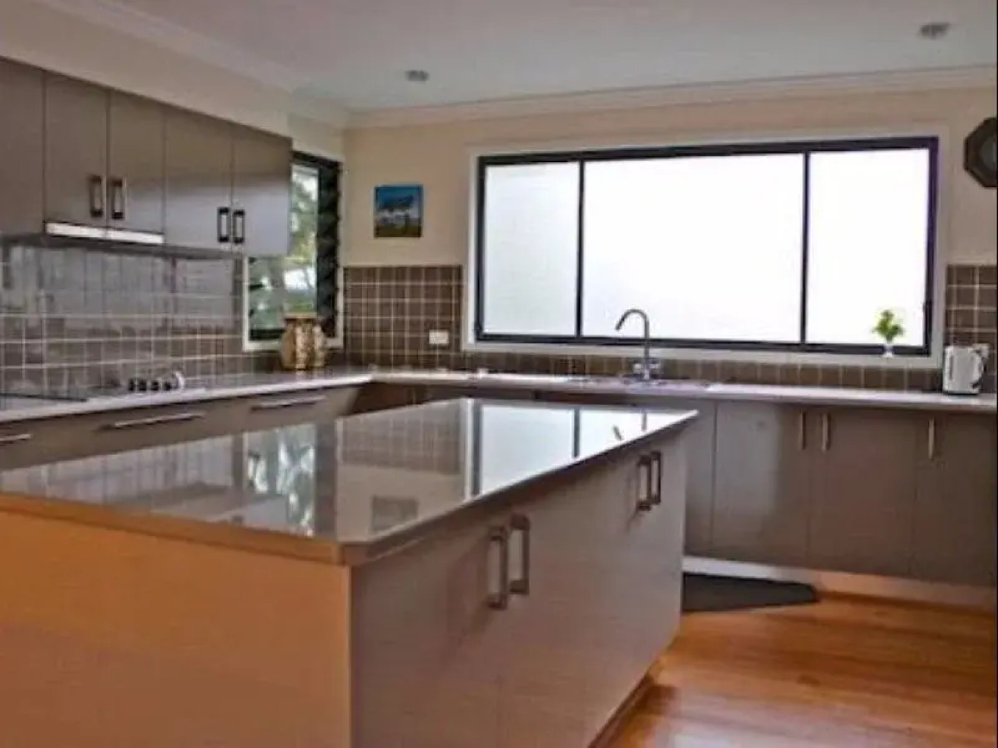 Breeze Bed And Breakfast