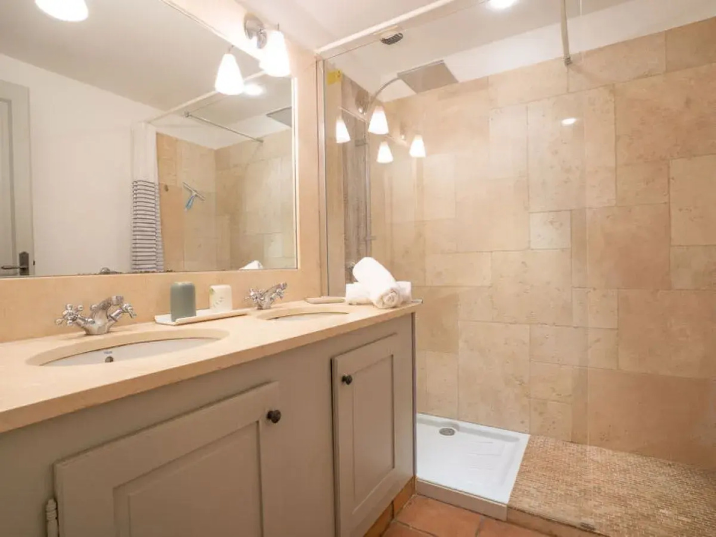 Domaines de St. Endréol (LMO170)