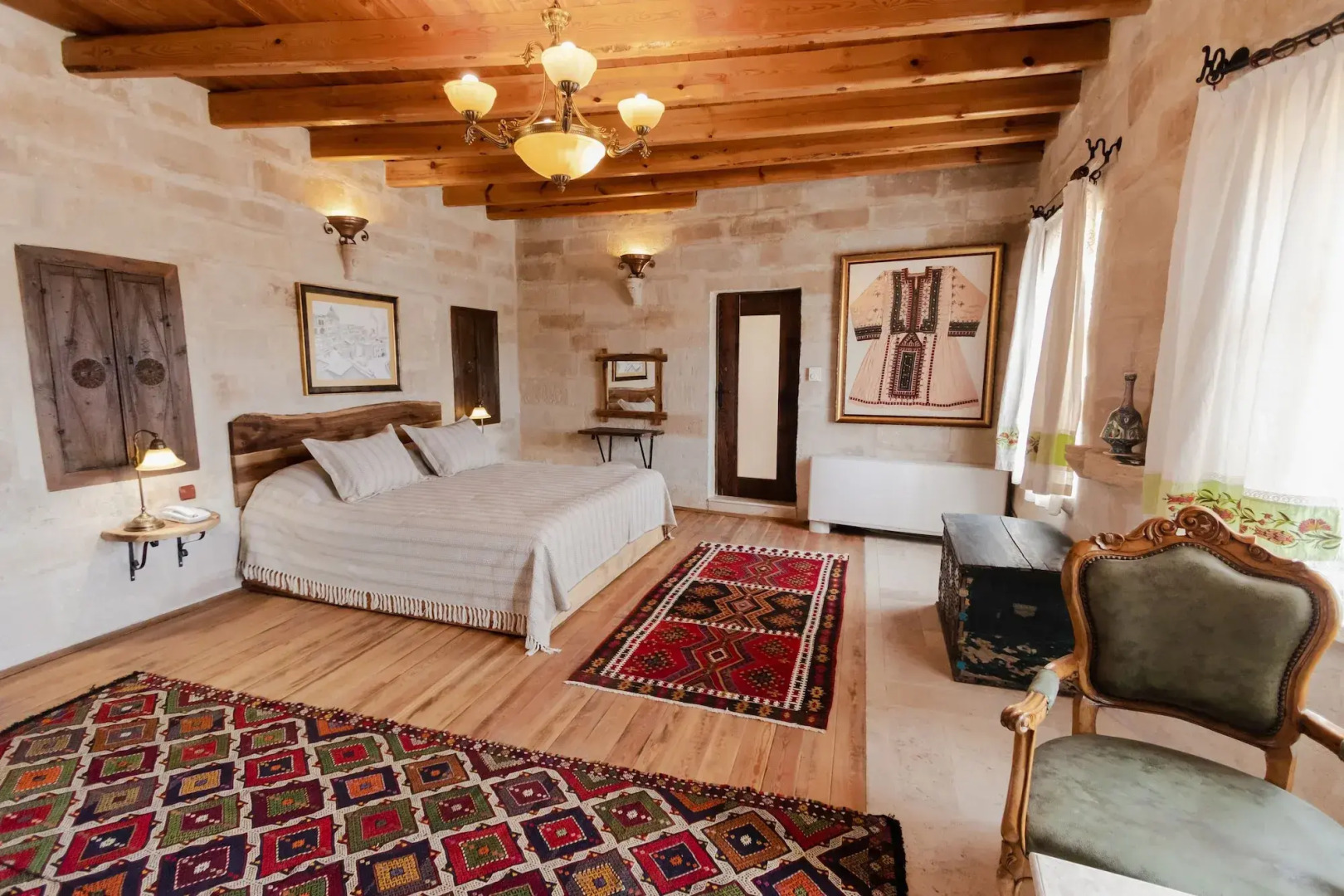 Sultan Cave Suites