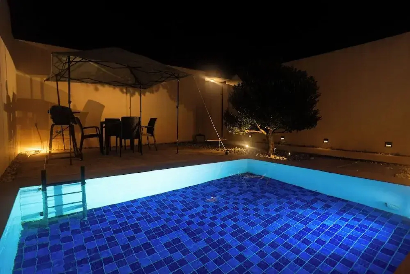 Secret Villas by Relapool