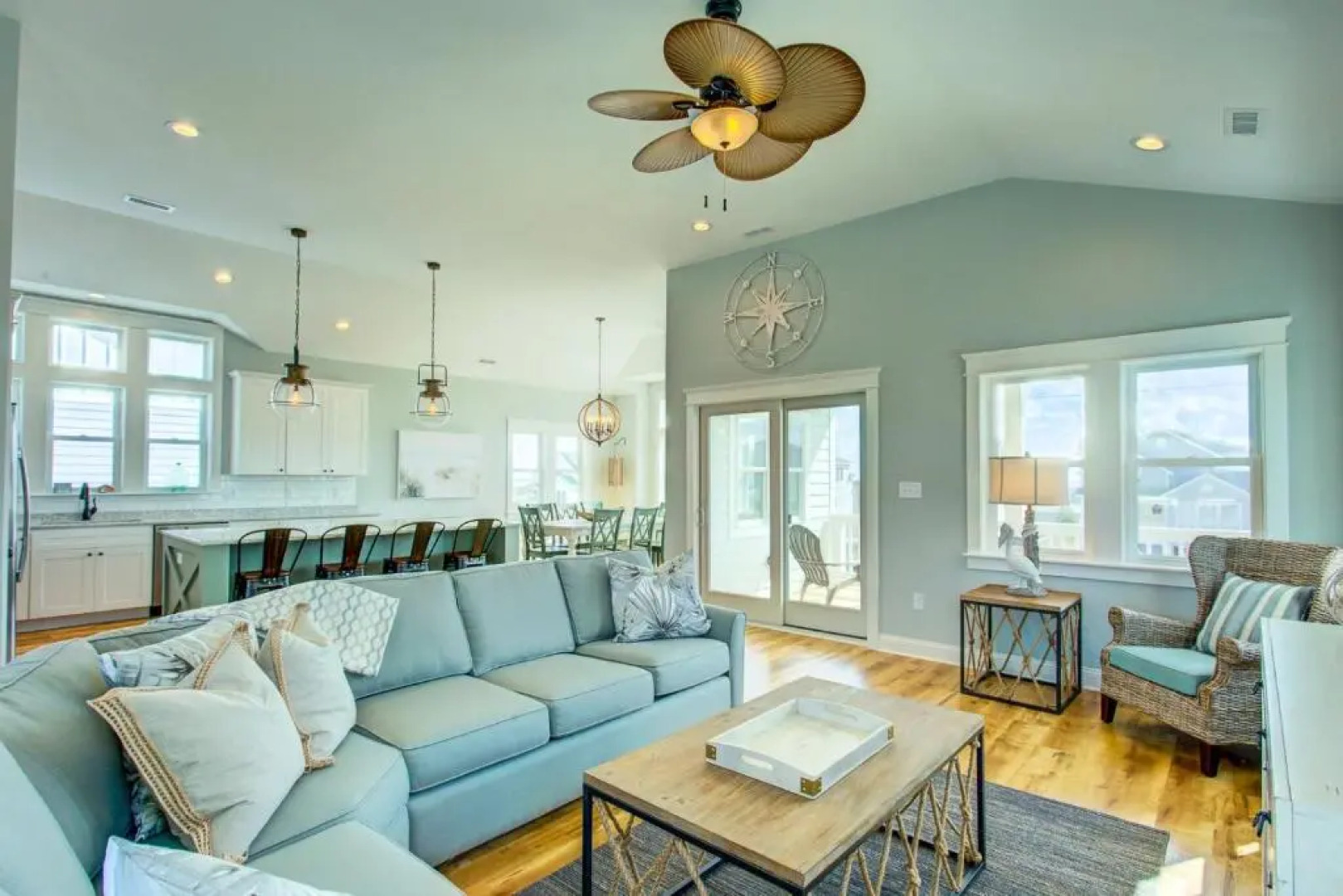 4056 - Tight Lines & Tan Lines