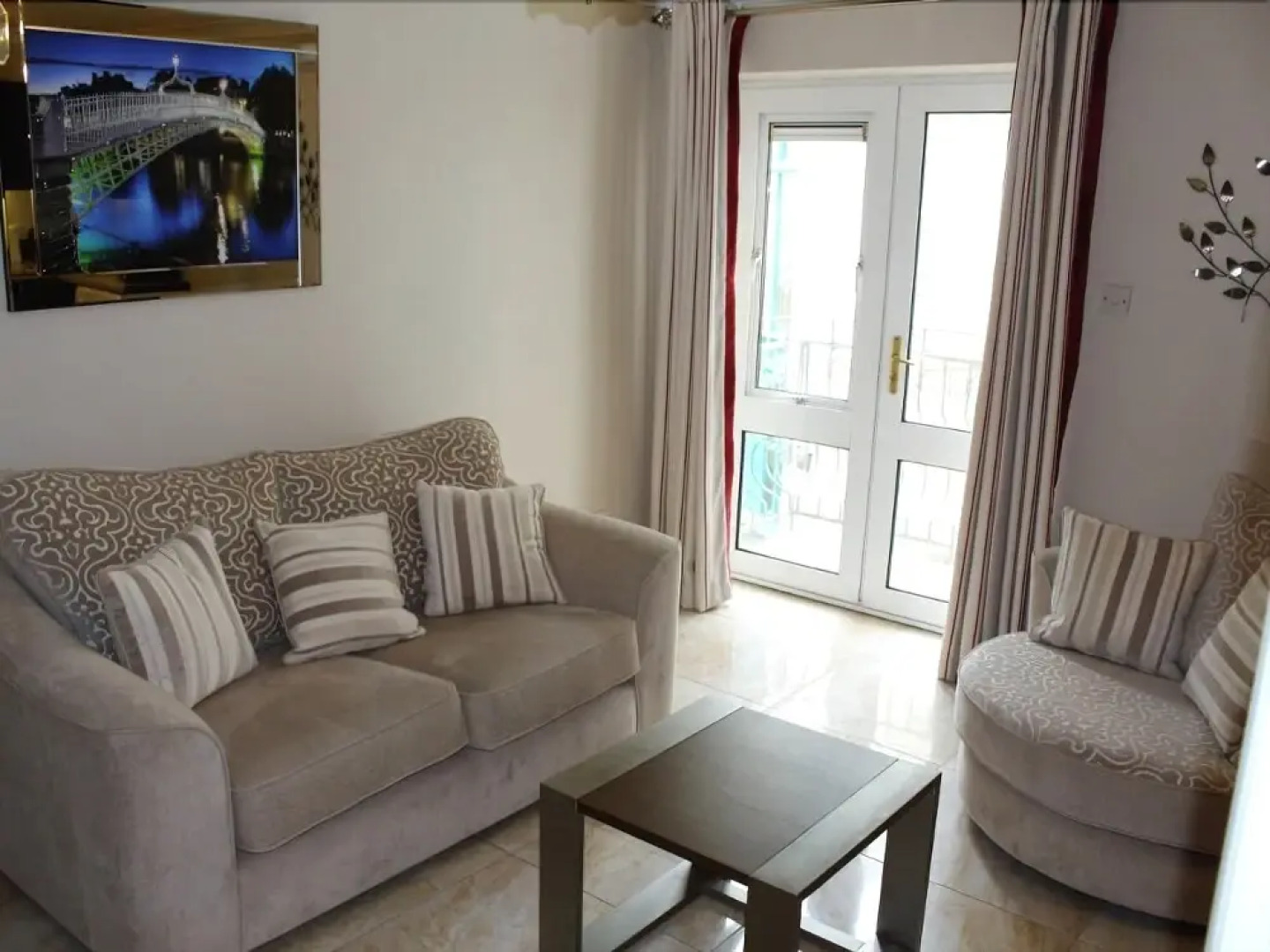 Wild Atlantic Way Accommodation Orchard Crescent