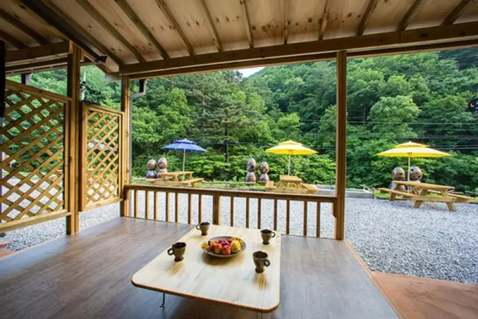 Jeongseon Firefly Red Clay pension