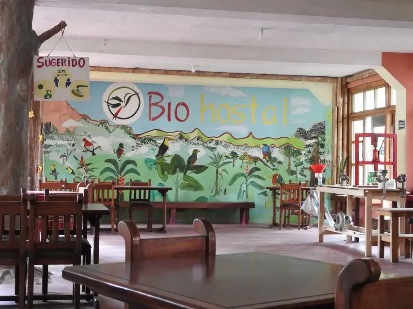 Biohostal Mindo Cloud Forest