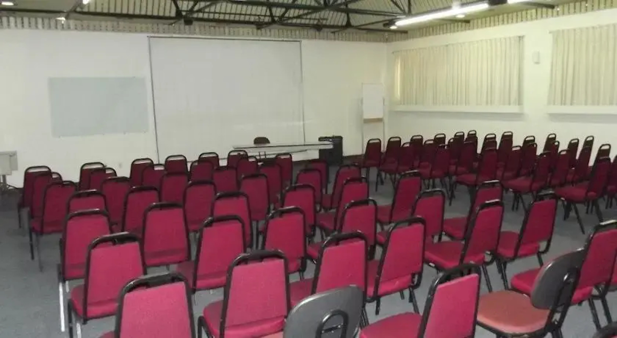 L Hirondelle Apart Hotel