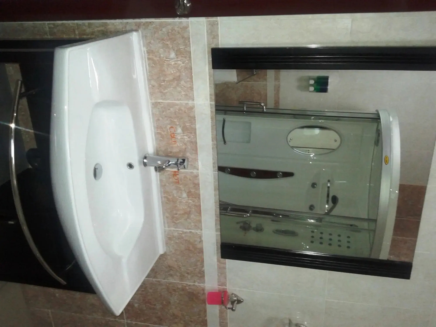 Gumare Executive Lodge