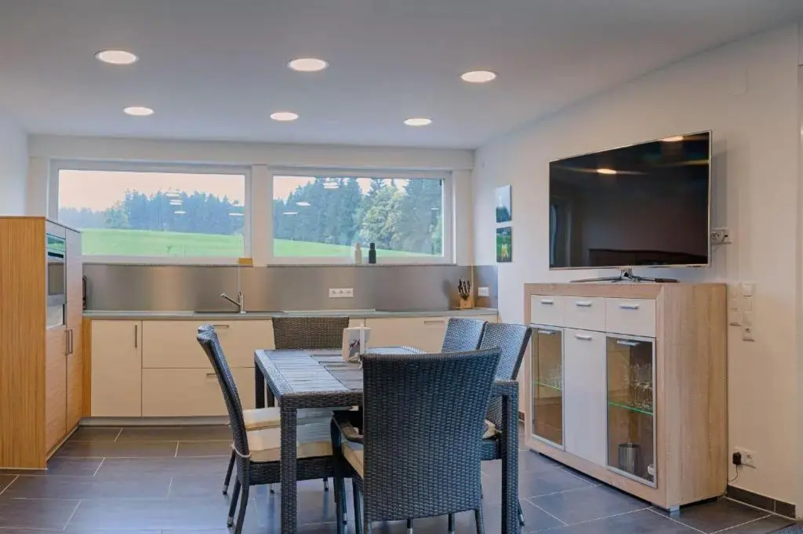 Moderne-barrierefreie-Ferienwohnung