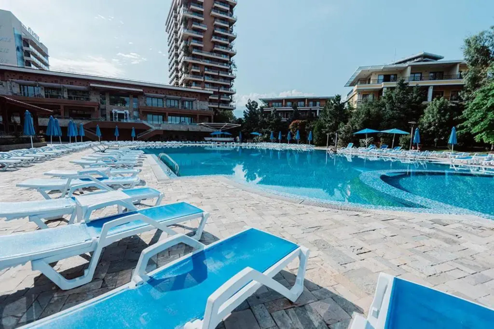 LUXURY Apartment Dream Land Oasis, Chakvi