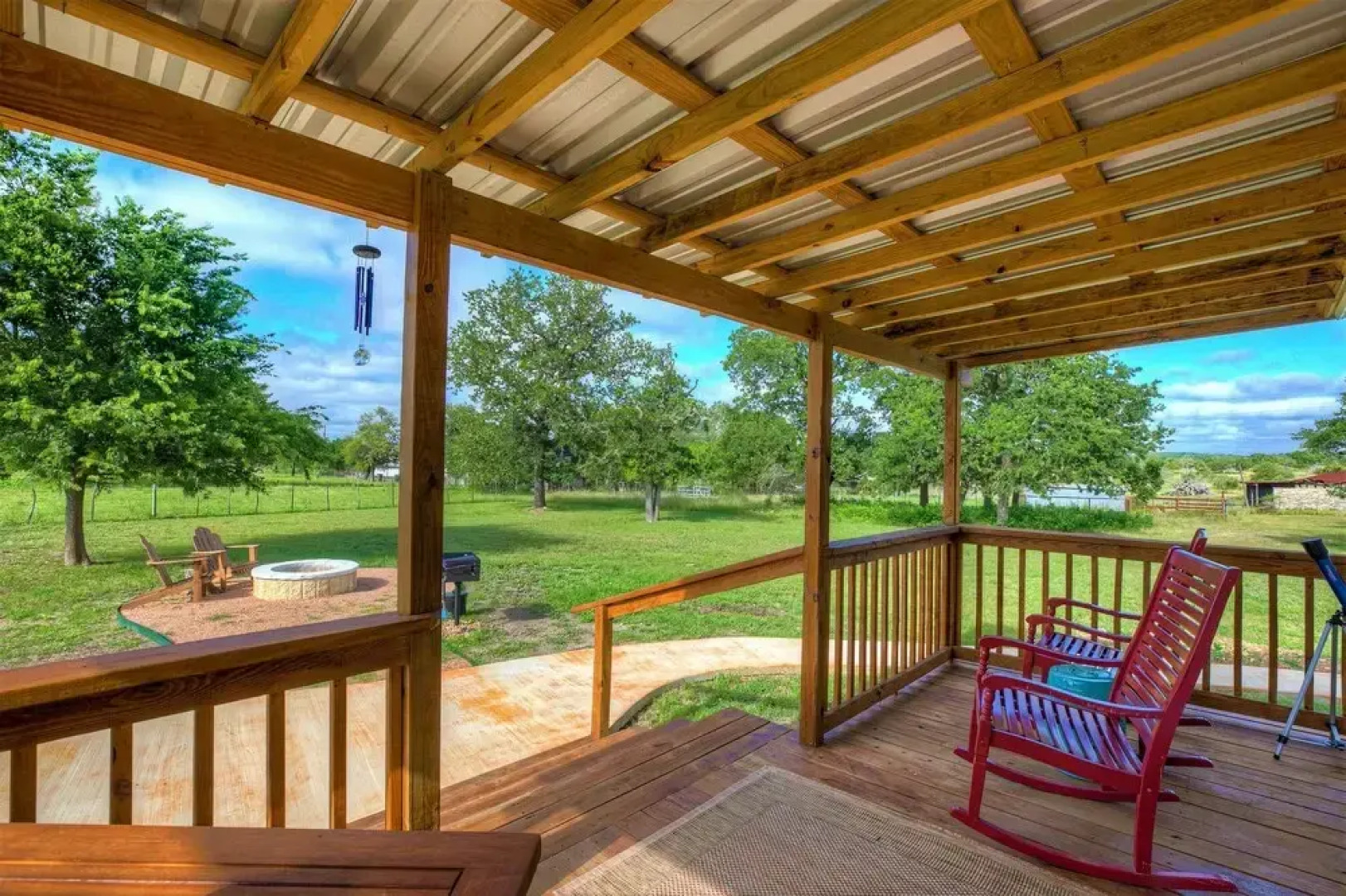 Luxurious and Intimate Cottage in FredWine Country