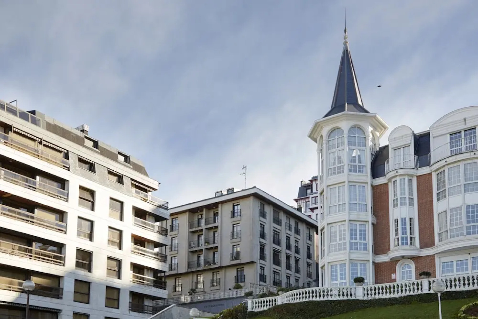 Miraconcha Terrace Apartment by FeelFree Rentals