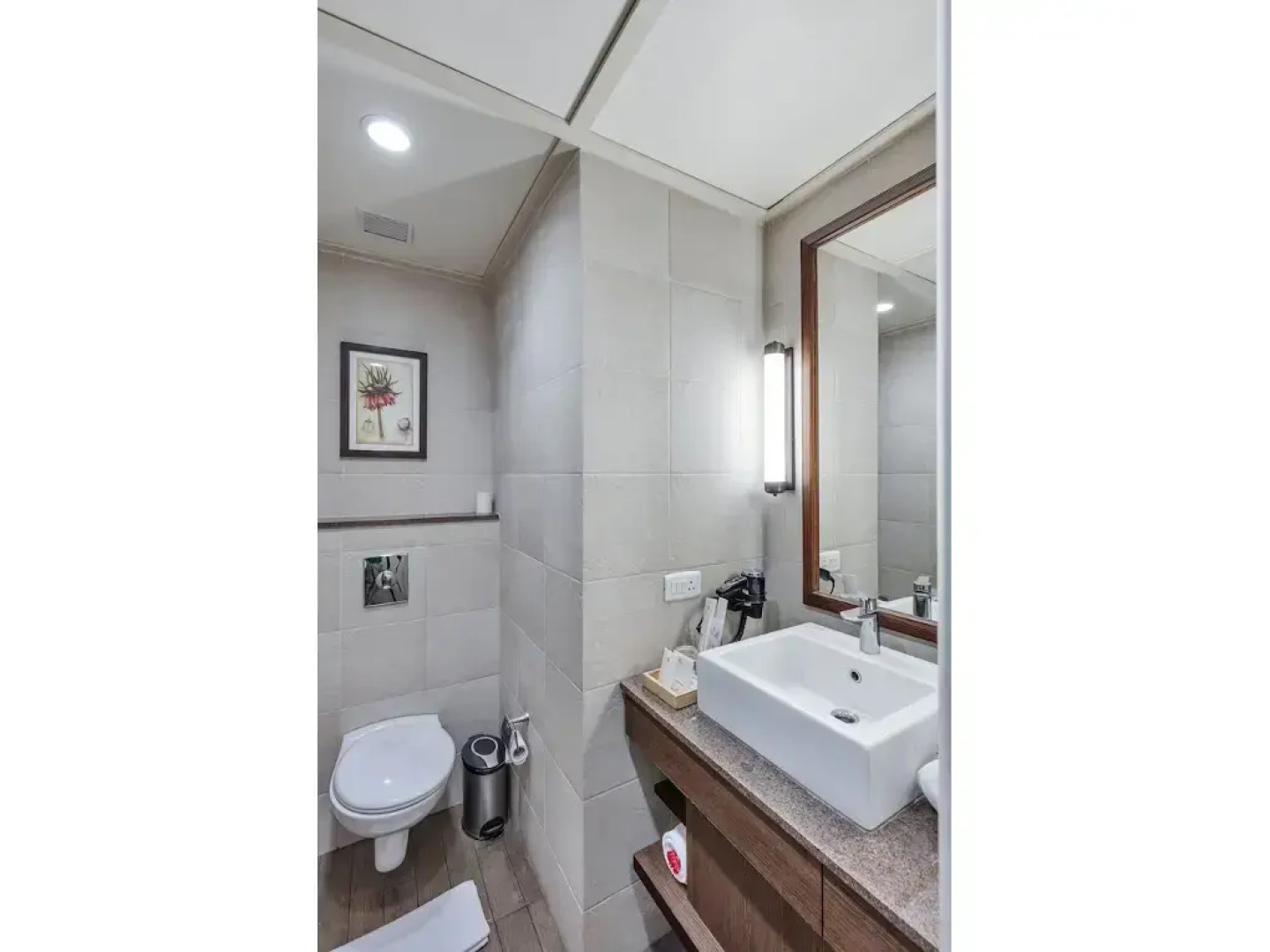 Pristine Peaks Naldehra