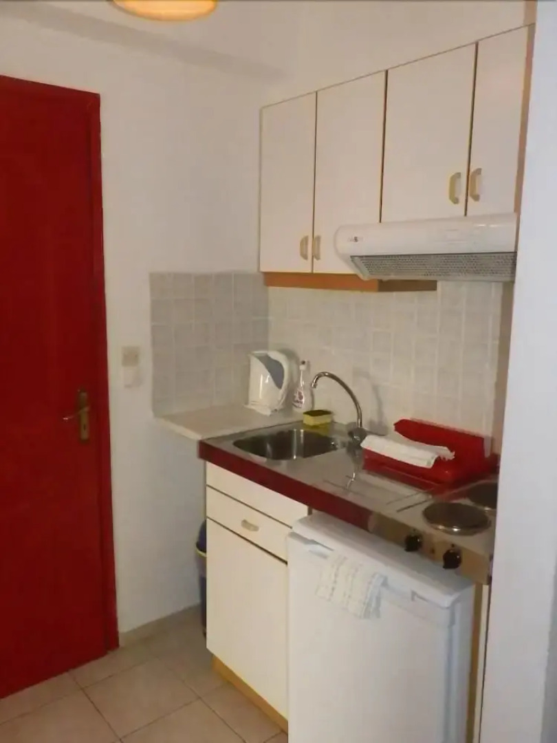 Atlas Studios & Apartments