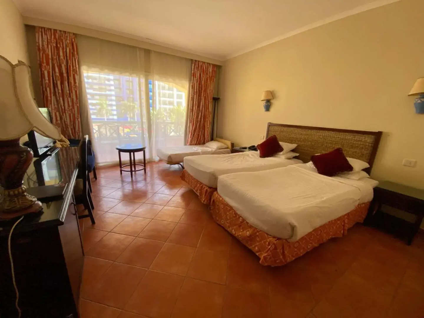 فندق بورتو مارينا - غرفة فندقية بخدمة فندقية