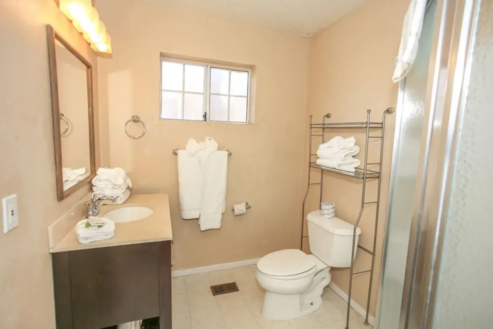 Bear Mountain Chalet 639 by RedAwning