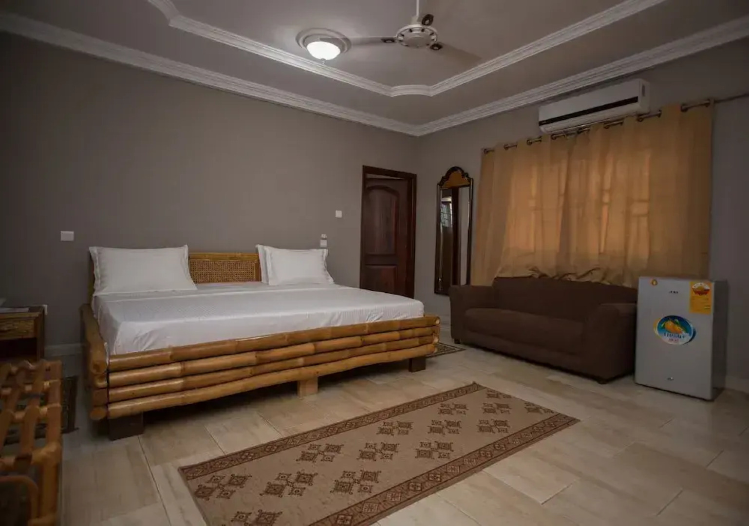 Aborigines beach resort