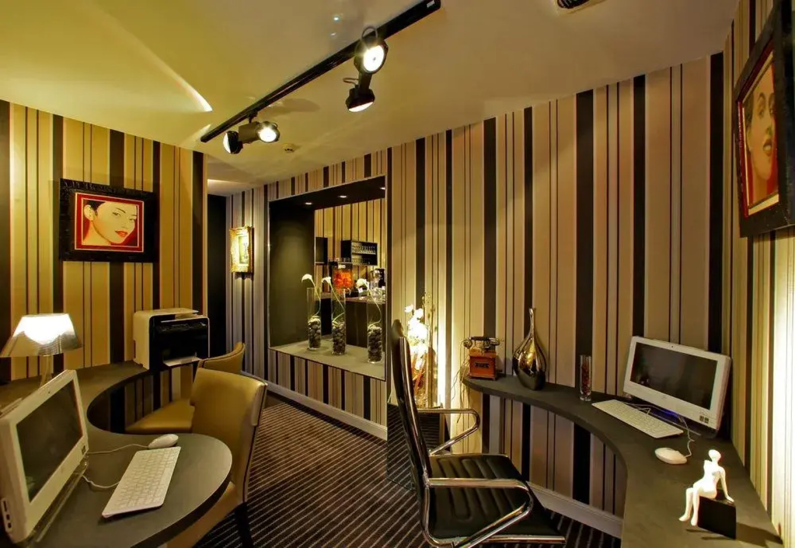 Plaza Madeleine Hotel & Spa