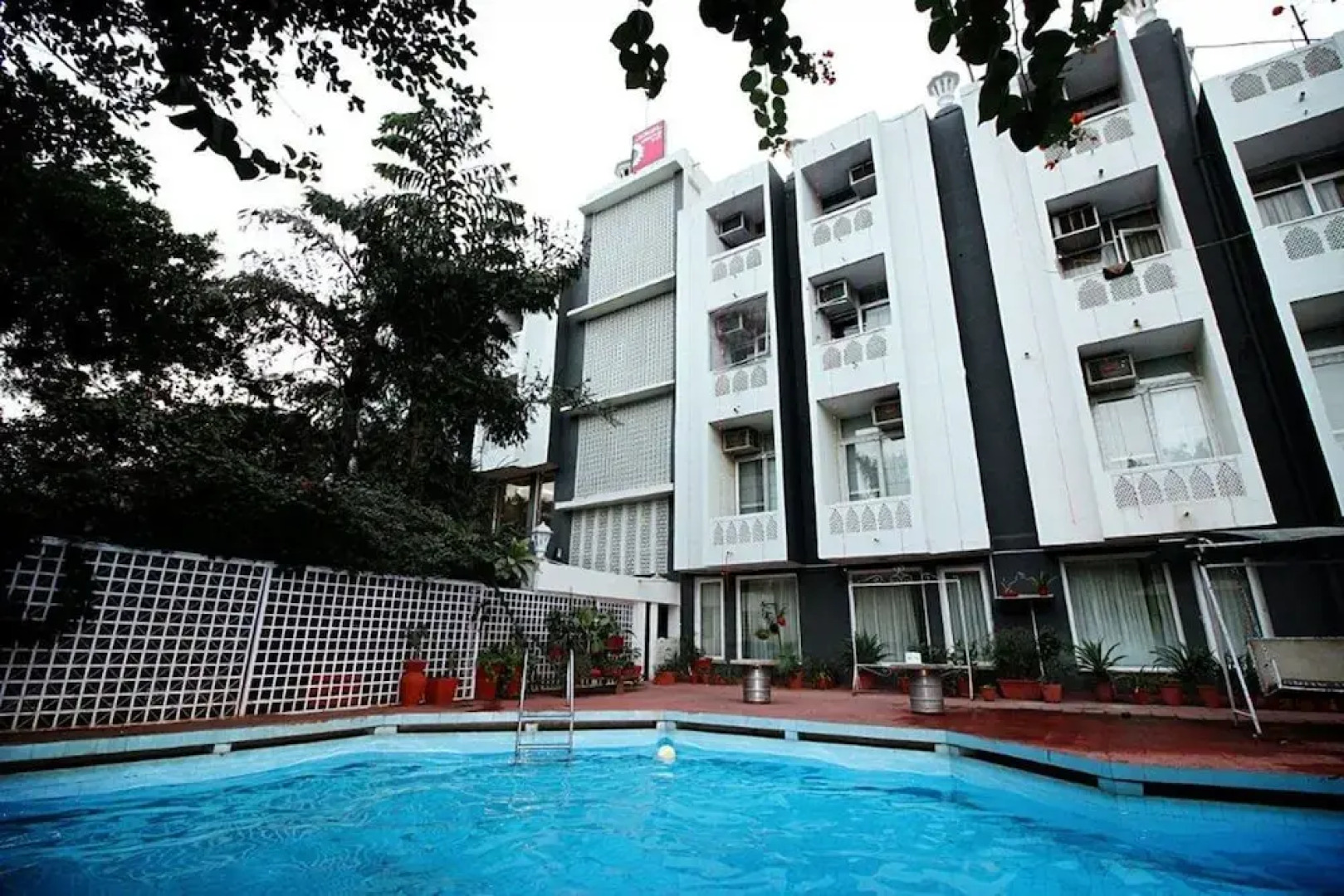 Aravali Clarks Inn Alwar