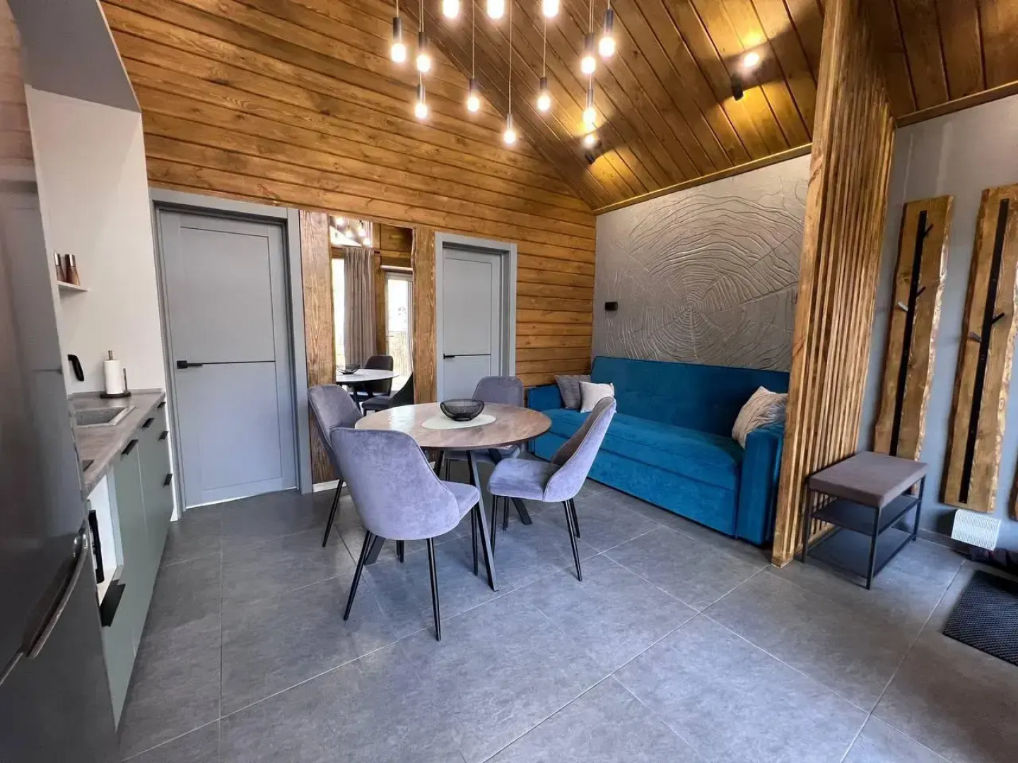 Gedeon House (Гедеон Хаус)