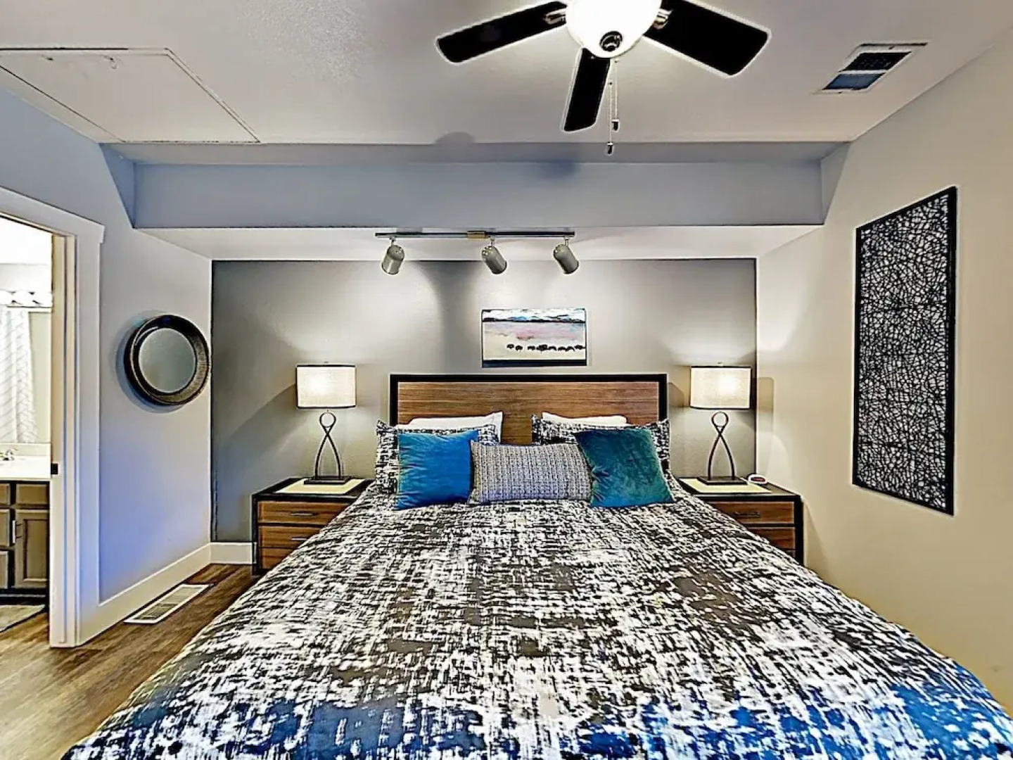 Contemporary Alpine Getaway W/ Wraparound Deck 1 Bedroom Condo