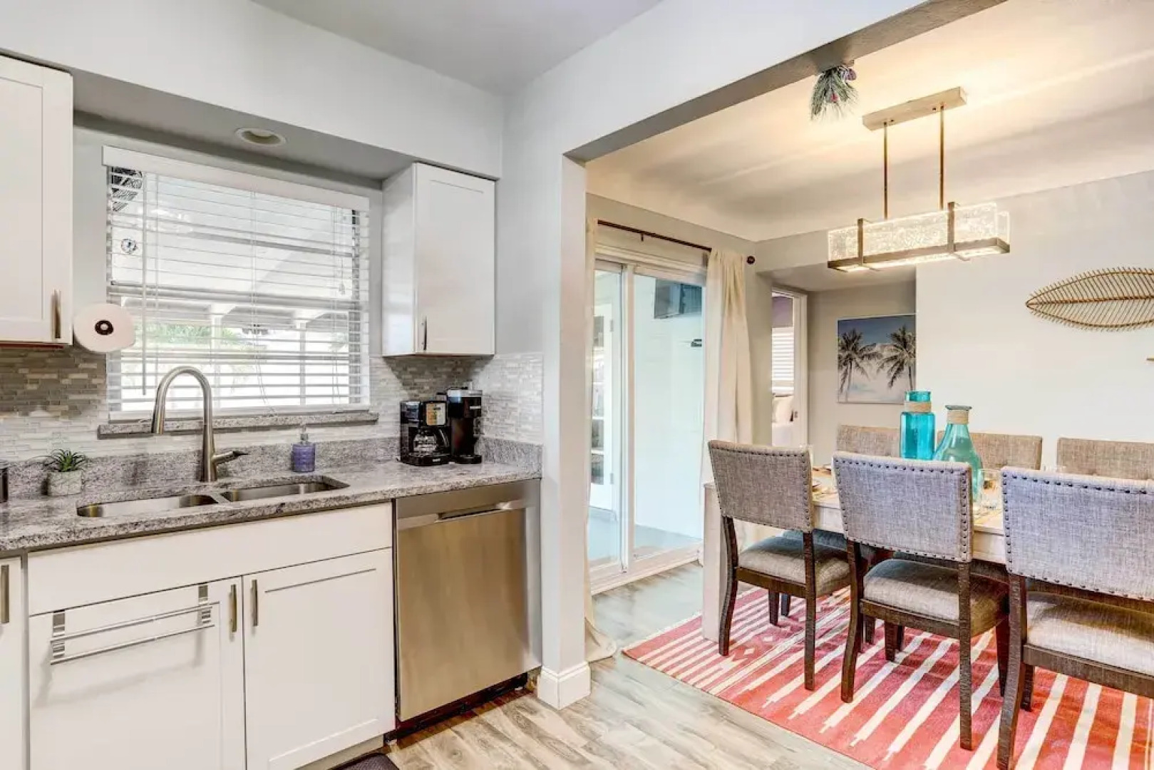 Remodeled St Petersburg Retreat w/ Hot Tub!