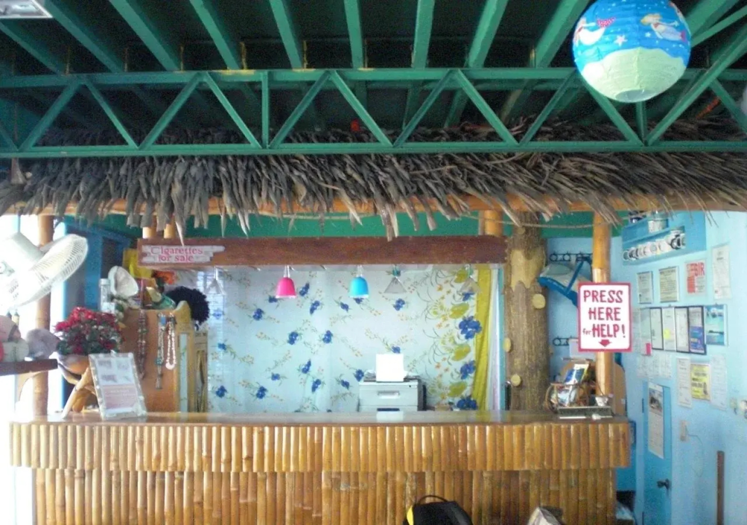 Yooneek Beach Resort