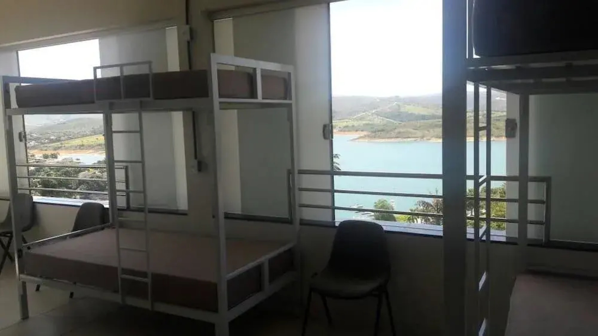 Hostel Escarpas do Lago