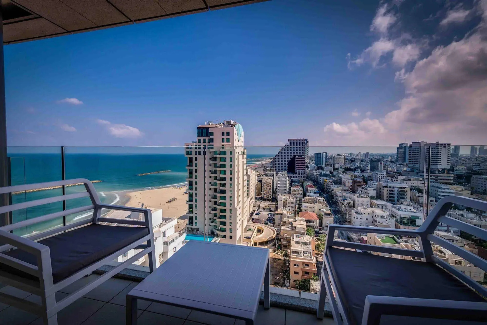 Royal Beach Tel Aviv Hotel