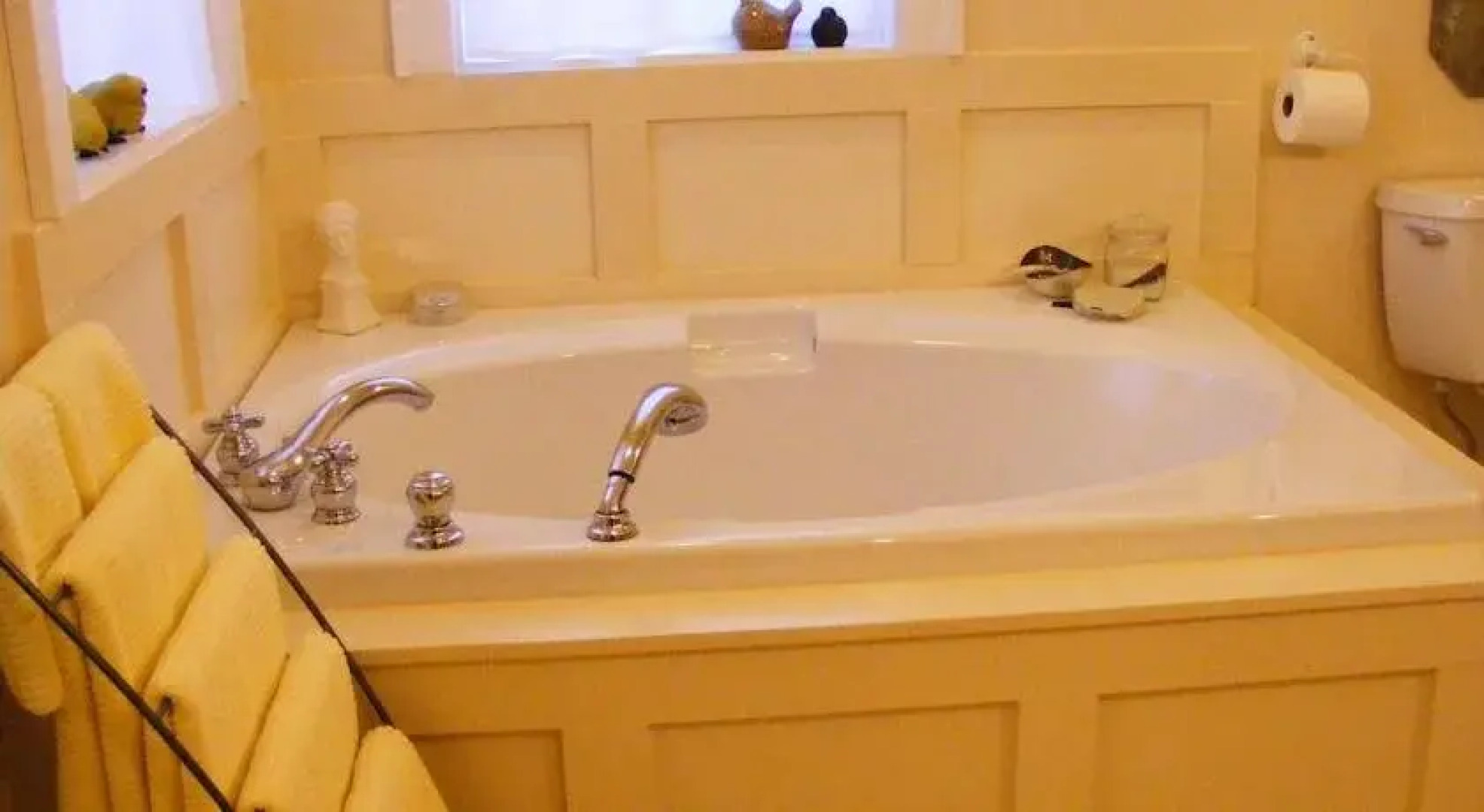 Off the Beaten Path Bed and Breakfast