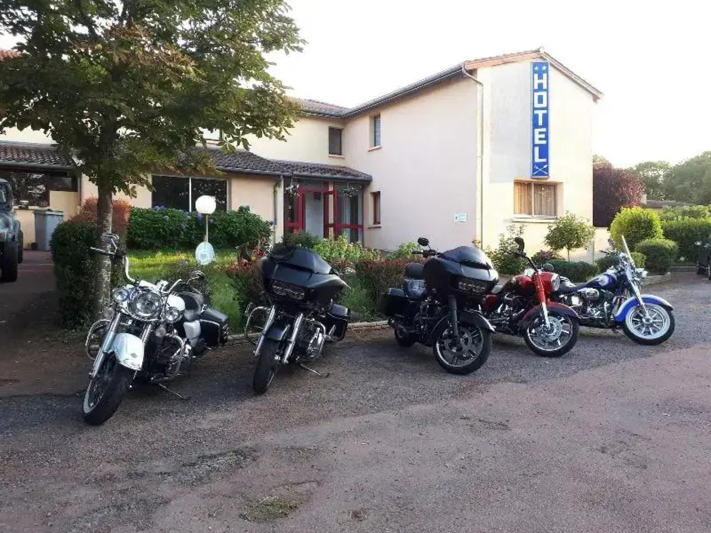 Hôtel Restaurant Le Mont Brouilly