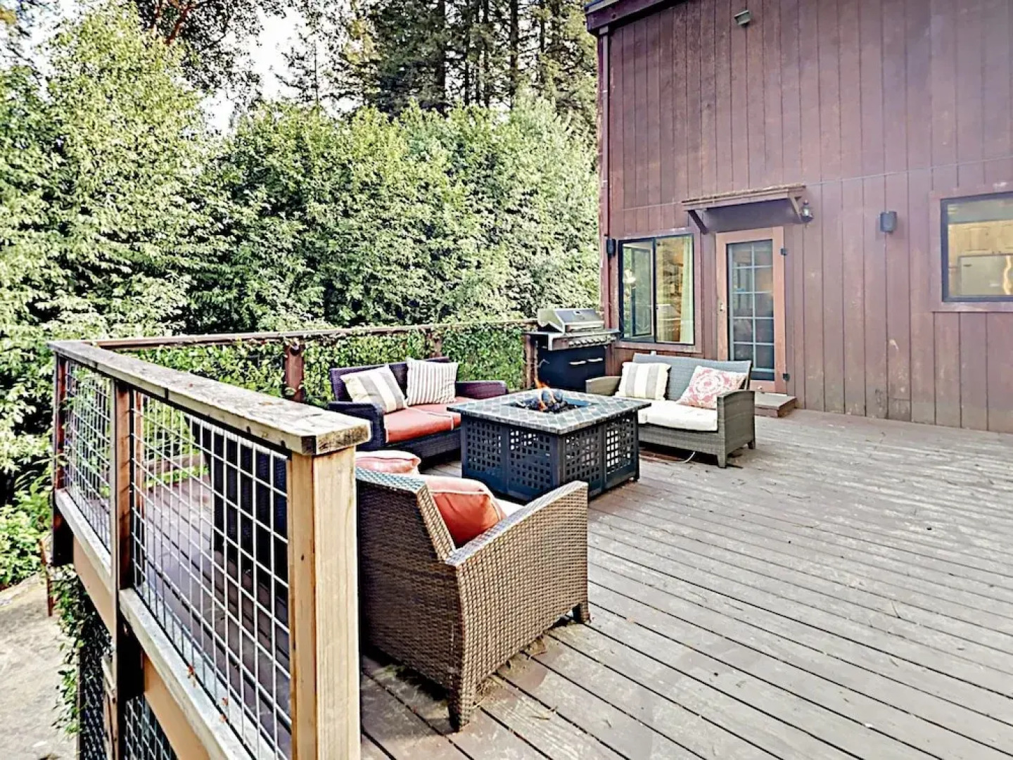 Wine Country Retreat - 3 Br Home