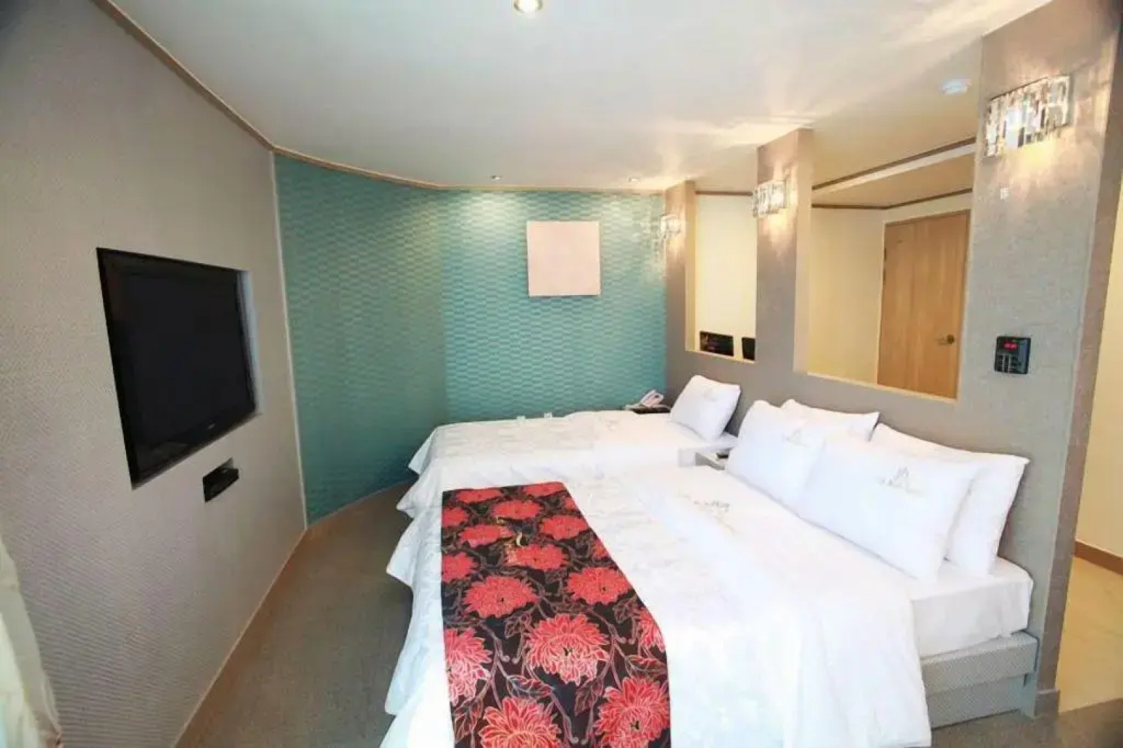 Goodstay Lanuit Hotel