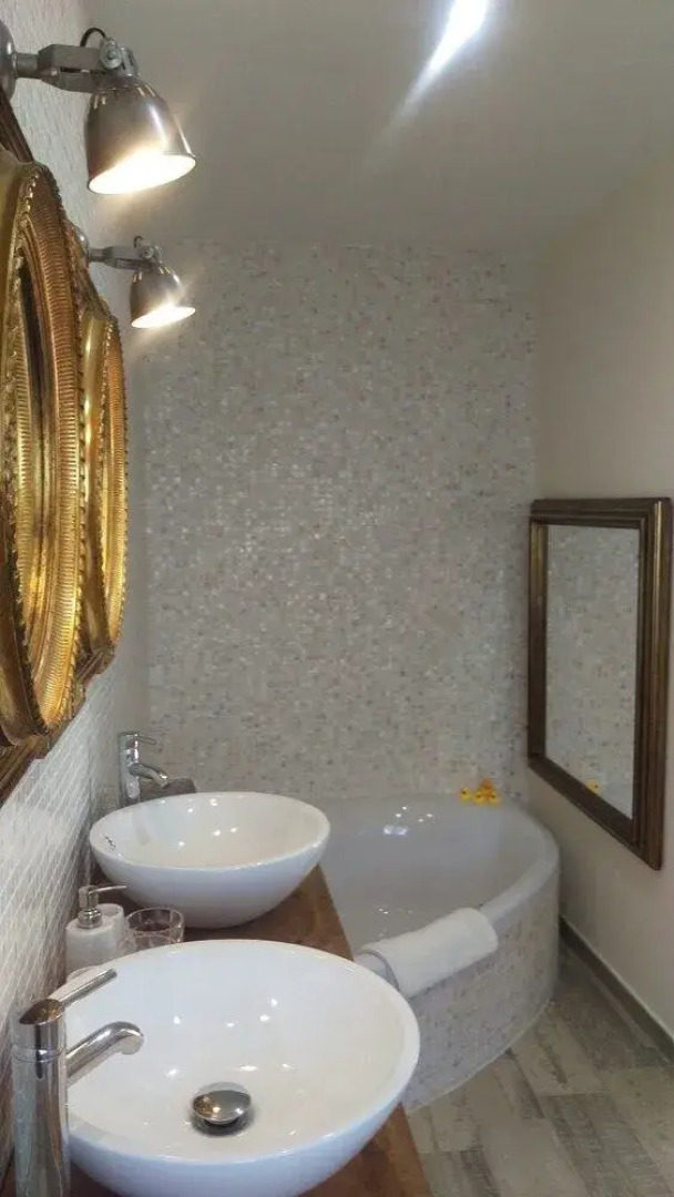 Lamusana - Adults Only