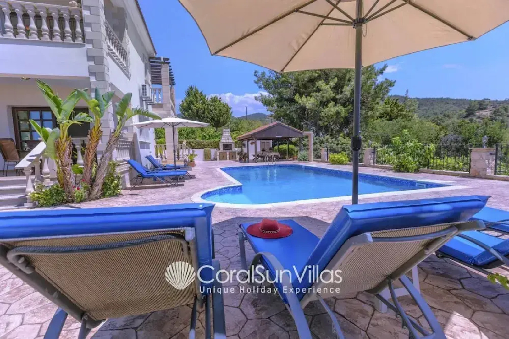 Away-from-it-all, Exceptional Sea Views Sleeps 10