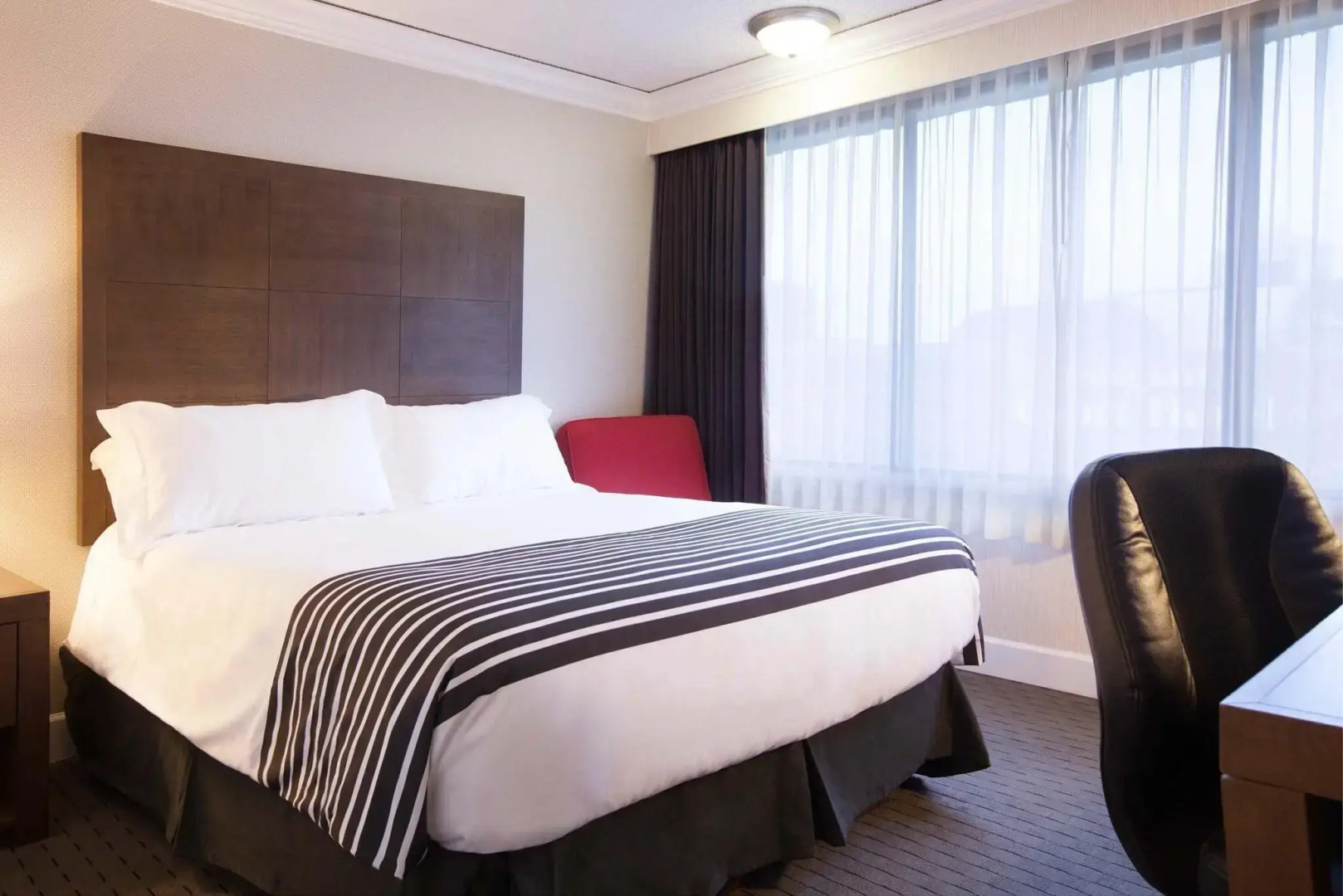 Sandman Hotel Vancouver Downtown