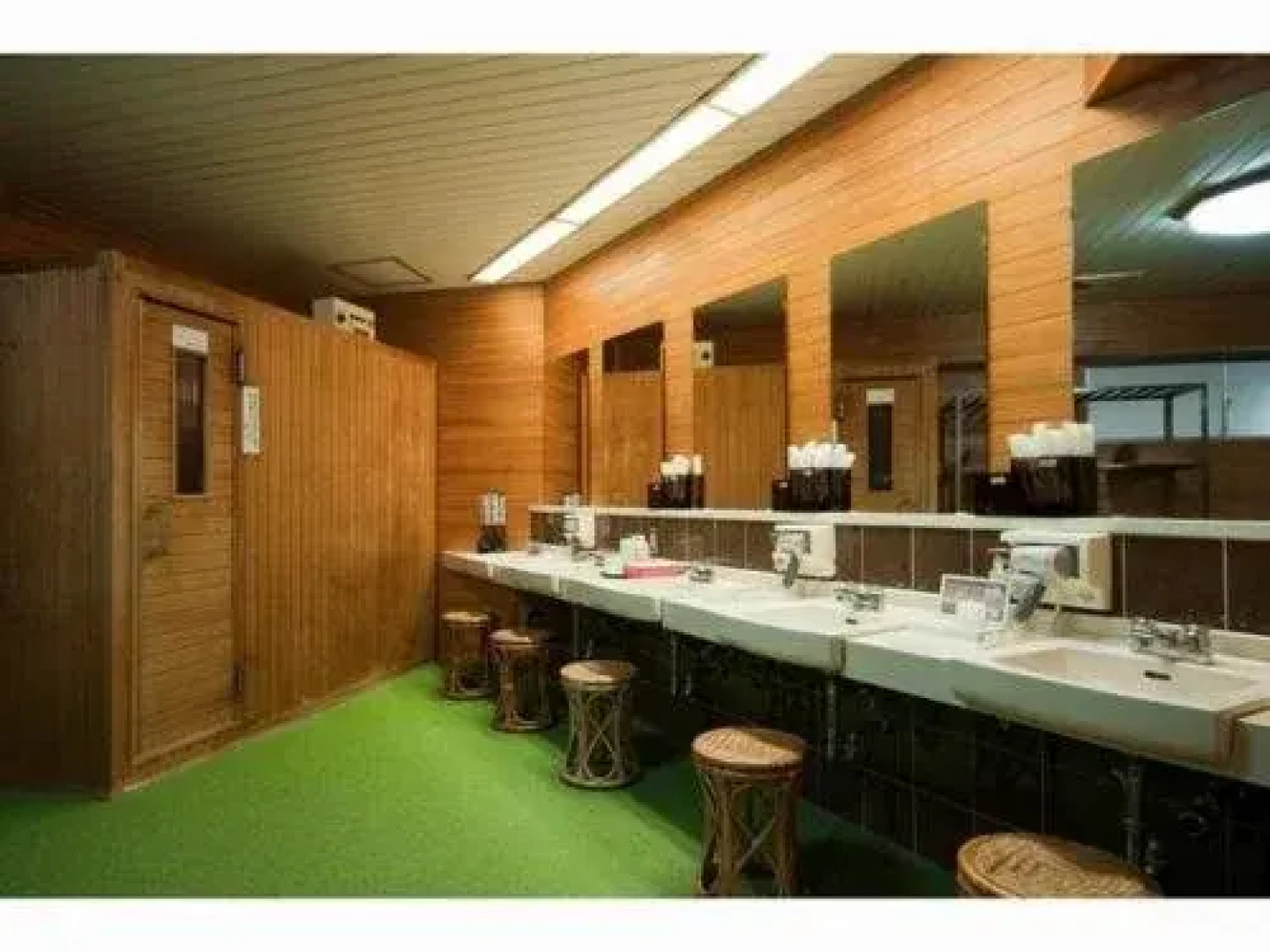 Osatsu Pacific Hotel