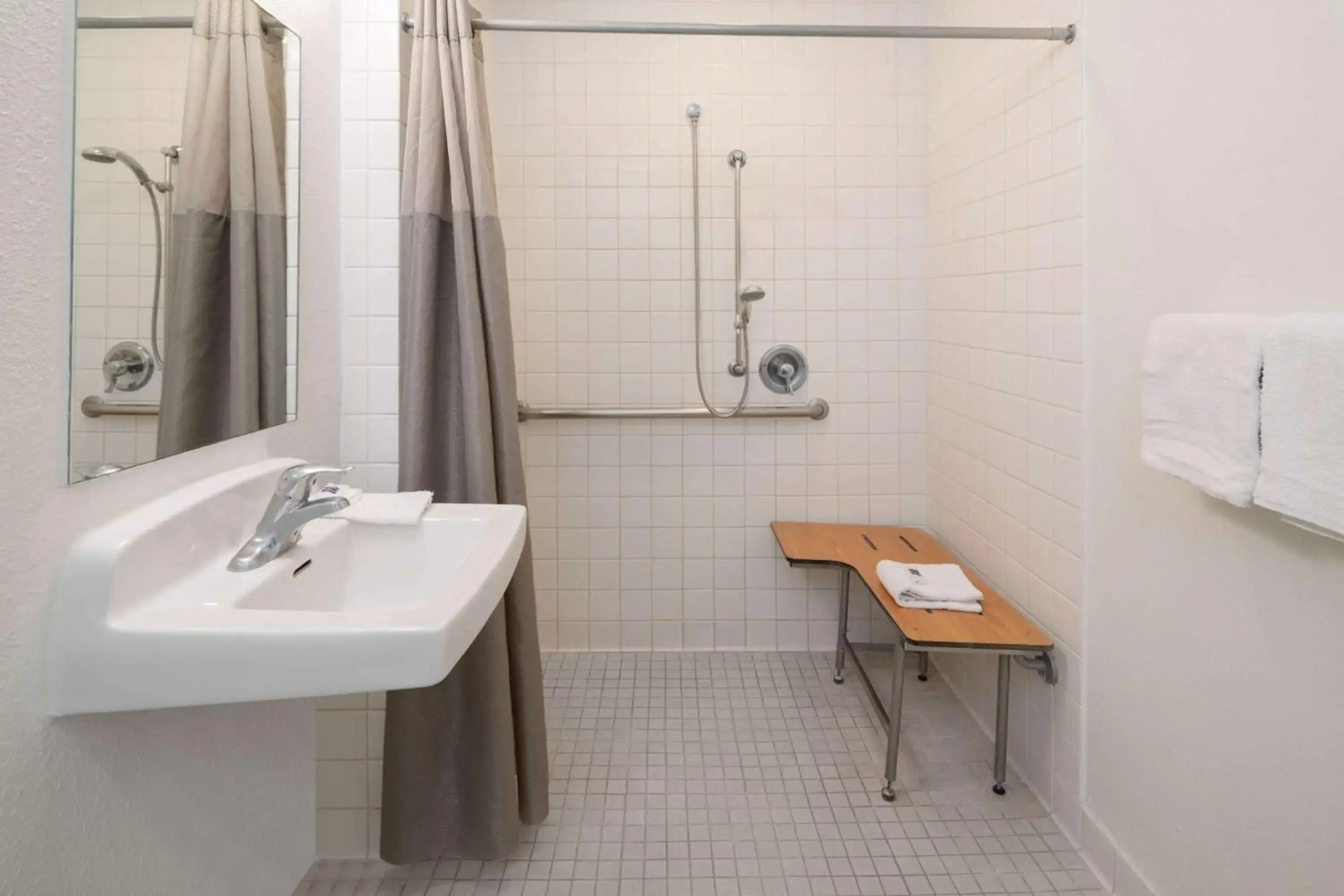 Motel 6 Ventura, CA - South