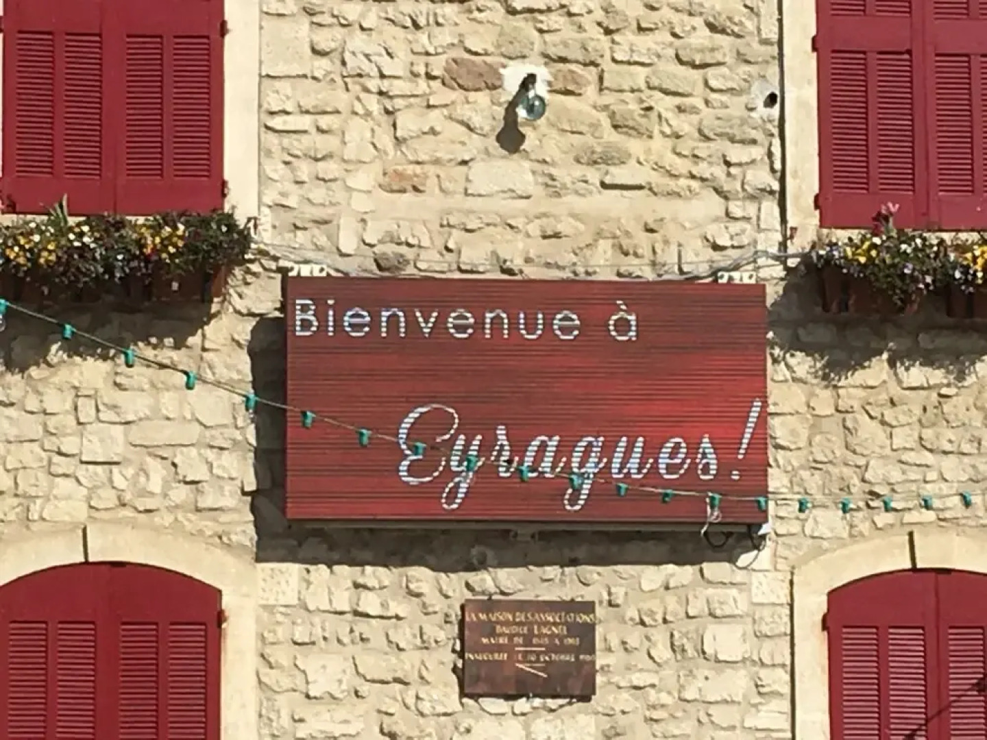 Beautiful Villa With air Conditioning, Large Private Swimming Pool and Near St. Remy-de-provence